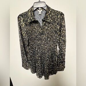 SPENSE SHEER BLOUSE WITH BLACK/GOLD AND SILVER COLORS. SIZE SMALL